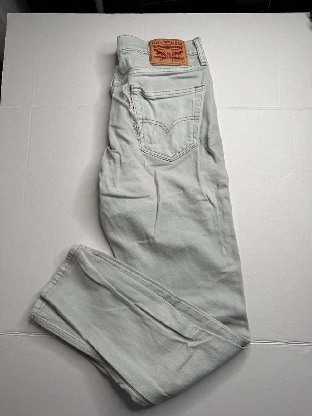 Levi's 541 Jeans Size 30x32 Grey Athletic Fit Denim Pants